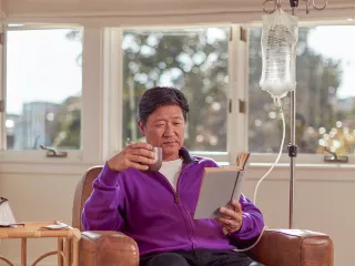 Patient receives CAPD therapy in their home